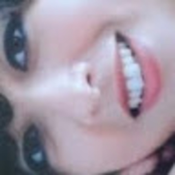 Meet your Posher, Rabeb - Picture 1 of 1